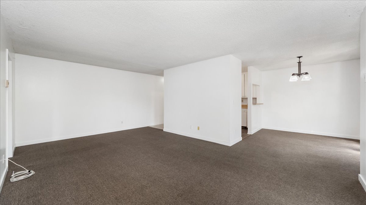 Los Angeles, California, 90034, United States, 2 Bedrooms Bedrooms, ,2 BathroomsBathrooms,Residential,For Sale,1944972