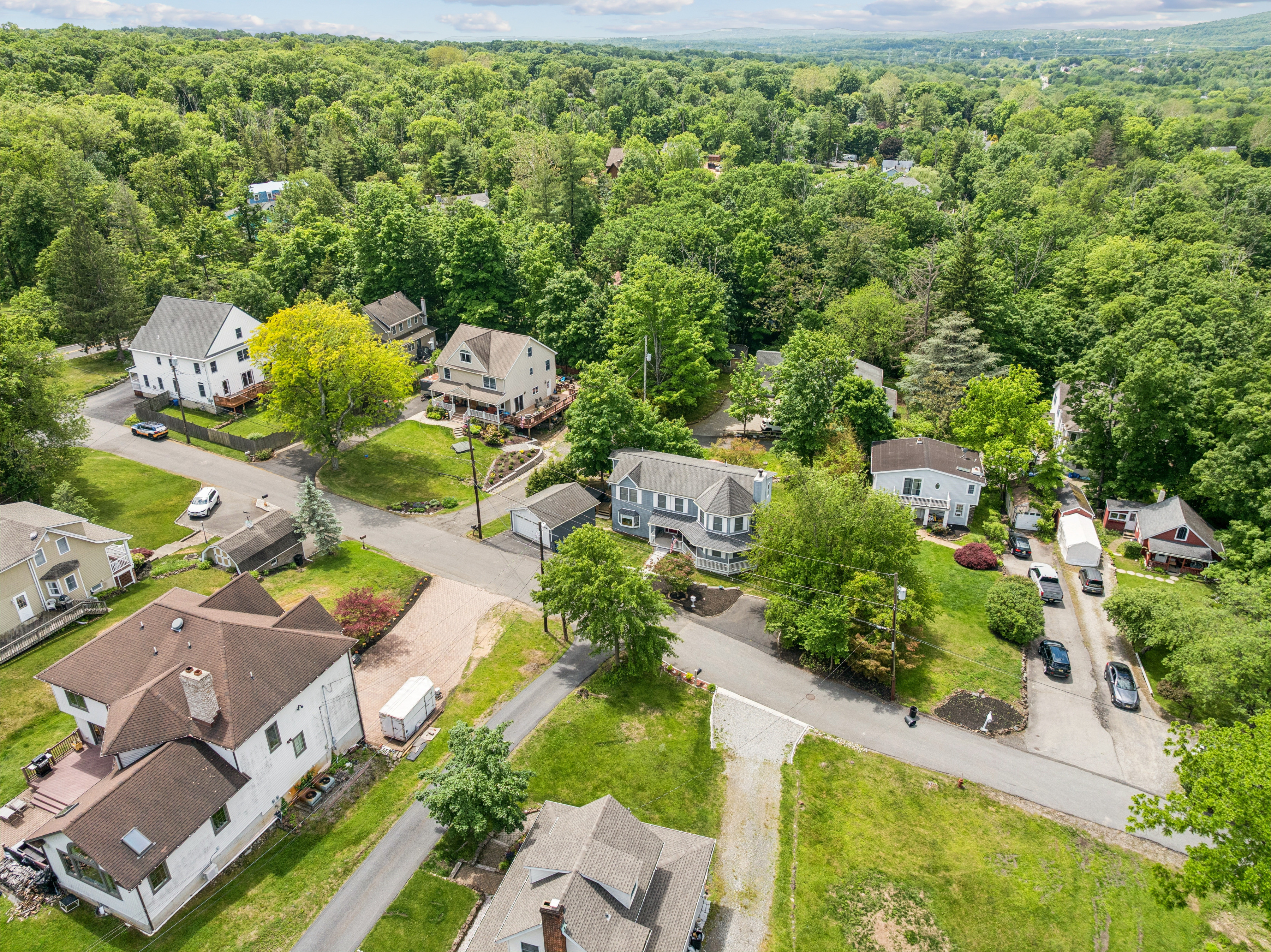 Towaco, New Jersey, 07082, United States, 4 Bedrooms Bedrooms, ,3 BathroomsBathrooms,Residential,For Sale,2048058