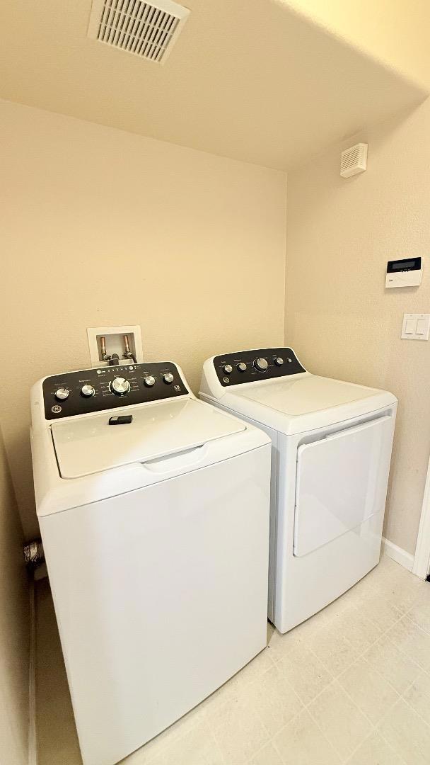 Watsonville, California, 95076, United States, 2 Bedrooms Bedrooms, ,2 BathroomsBathrooms,Residential,For Sale,1978979