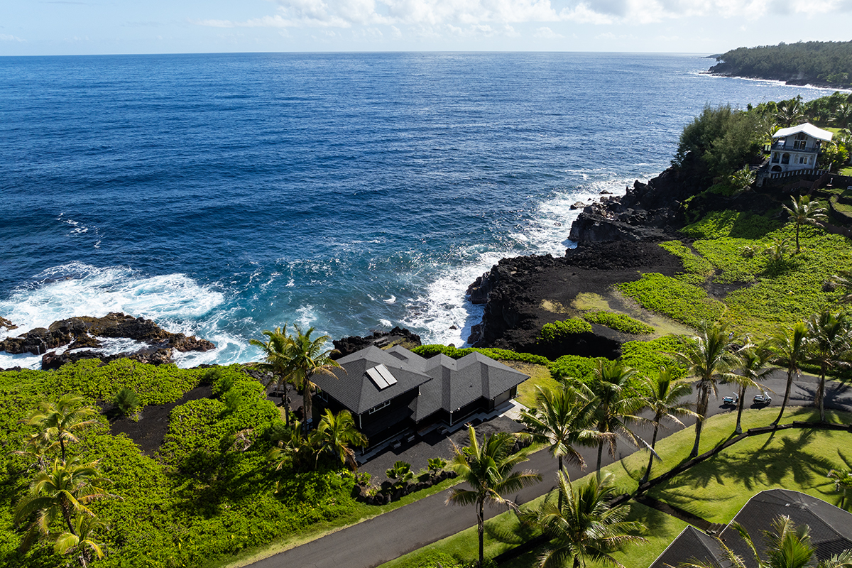 Pahoa, Hawaii, 96778, United States, 2 Bedrooms Bedrooms, ,2 BathroomsBathrooms,Residential,For Sale,1707814