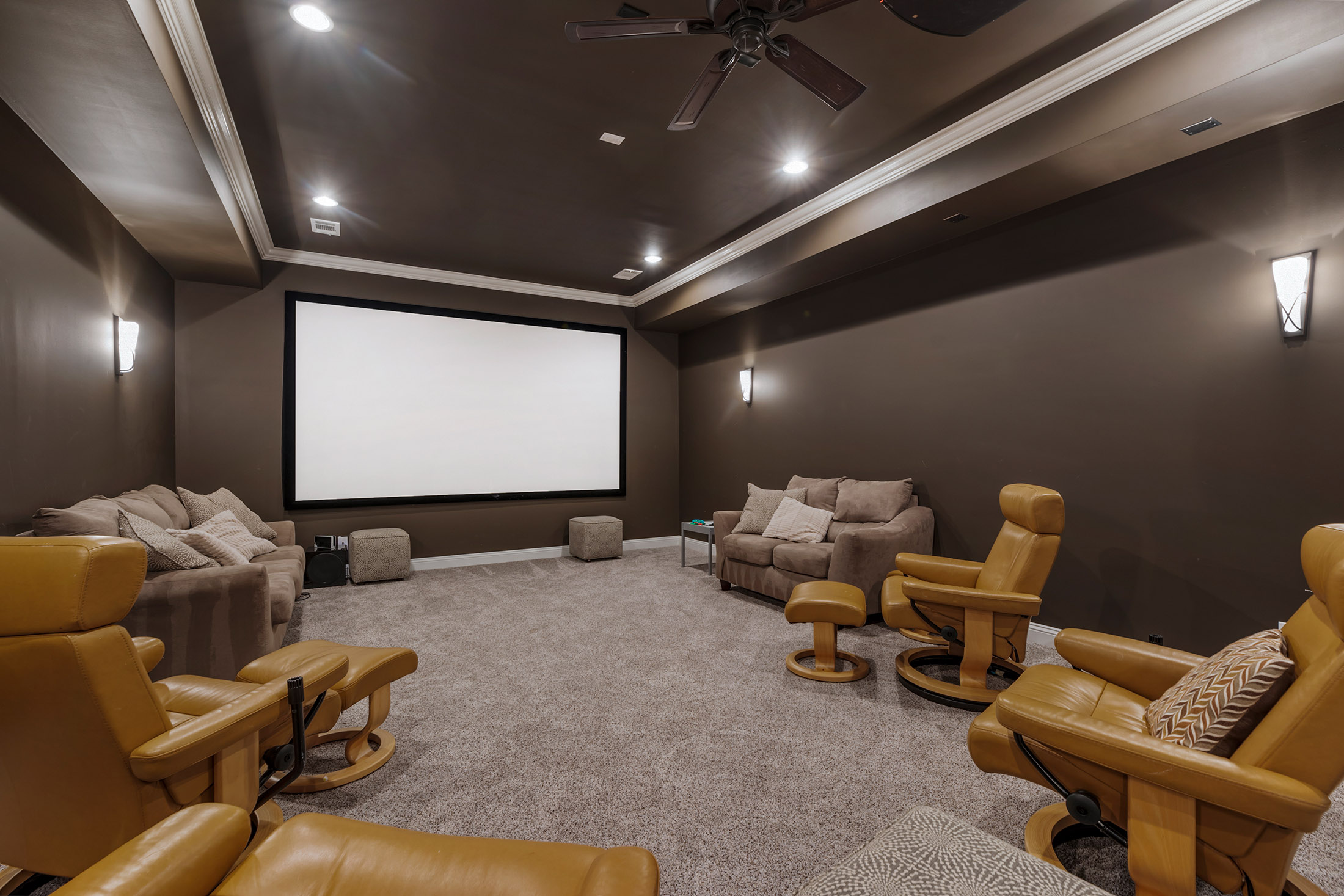  Old World Charm Meets Modern Luxury on This Milton Estate - 物件實景