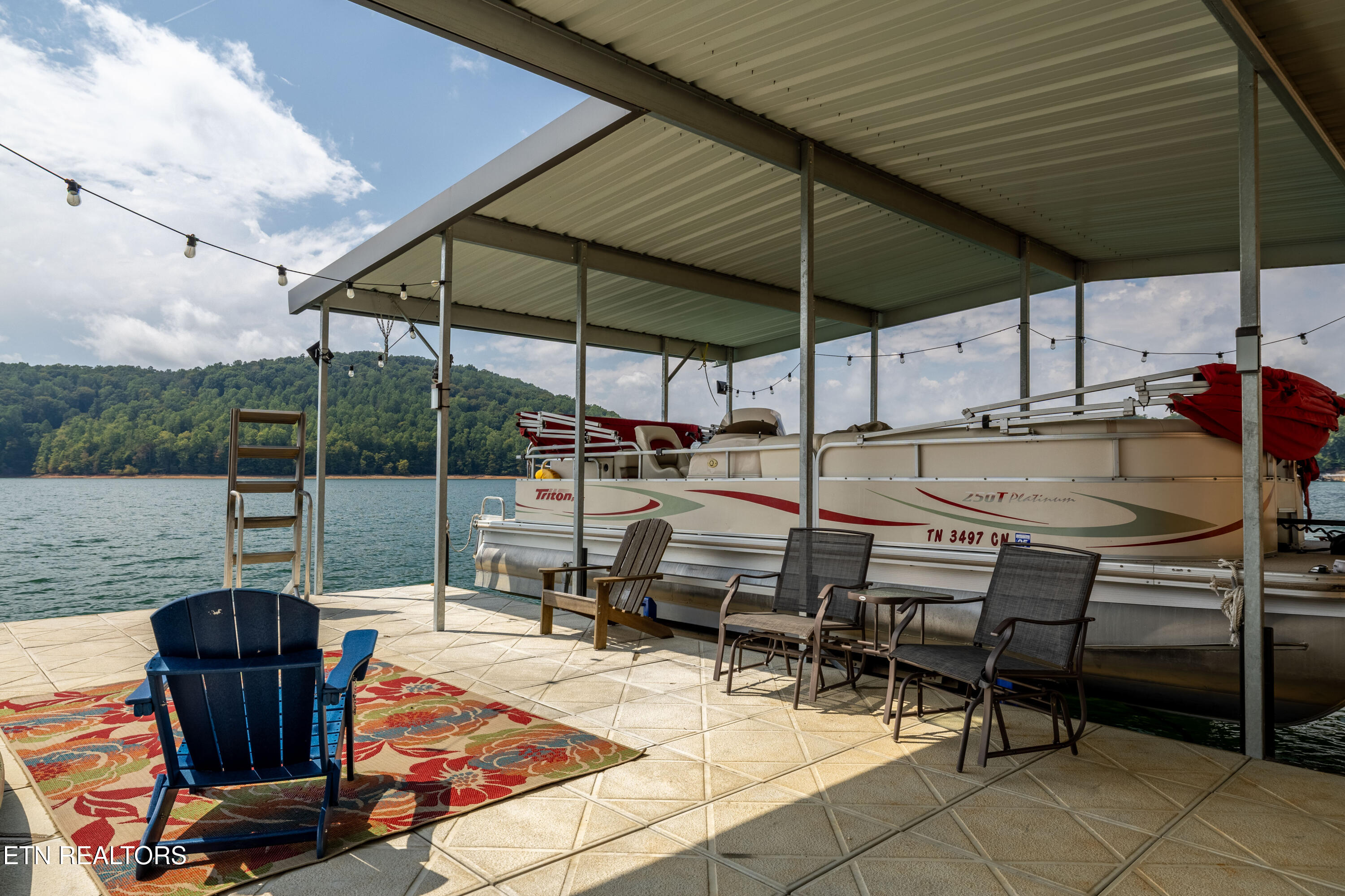 LaFollette, Tennessee, 37766, United States, 3 Bedrooms Bedrooms, ,4 BathroomsBathrooms,Residential,For Sale,1979718