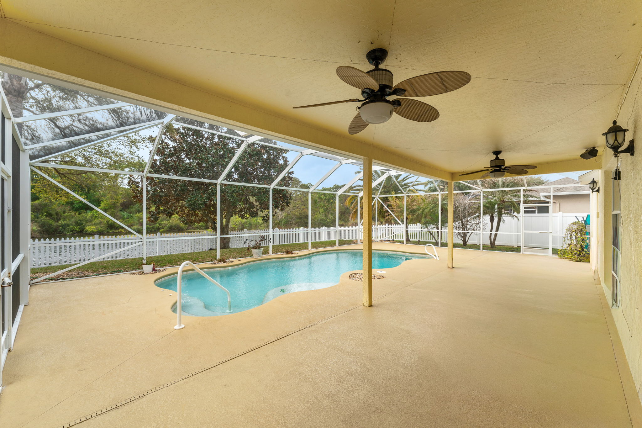  4194 Fenrose Circle, Melbourne, FL, 32940 - 物件實景