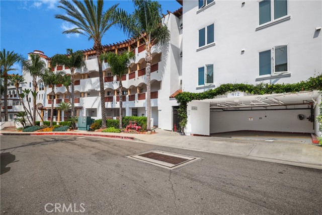 San Clemente, California, 92672, United States, 2 Bedrooms Bedrooms, ,3 BathroomsBathrooms,Residential,For Sale,1895142