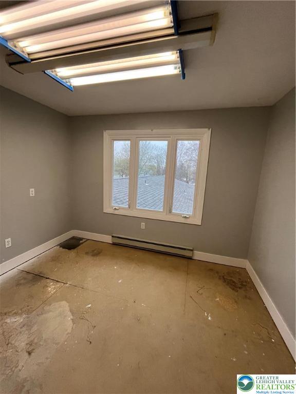 Plainfield Twp, Pennsylvania, 18072, United States, 4 Bedrooms Bedrooms, ,5 BathroomsBathrooms,Residential,For Sale,1960532