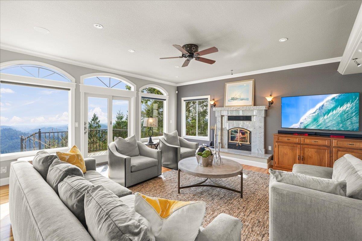 Los Gatos, California, 95033, United States, 5 Bedrooms Bedrooms, ,4 BathroomsBathrooms,Residential,For Sale,1744780