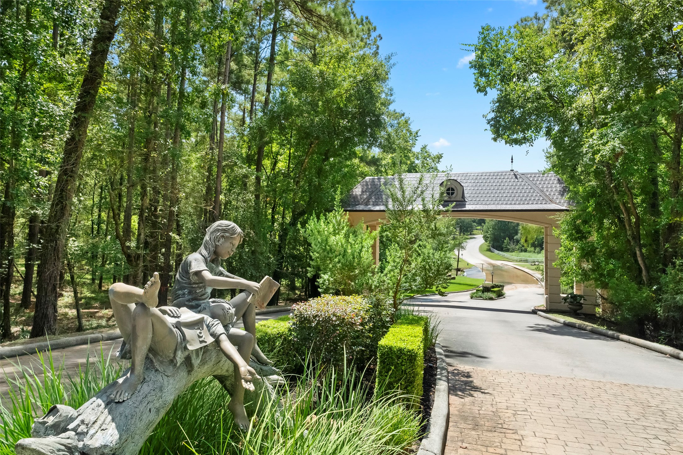  10332 Hunter Creek Lane - 物件實景