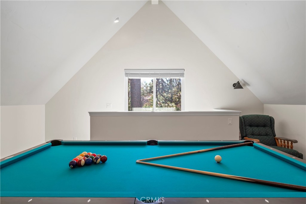 Lake Arrowhead, California, 92352, United States, 4 Bedrooms Bedrooms, ,2 BathroomsBathrooms,Residential,For Sale,2003409