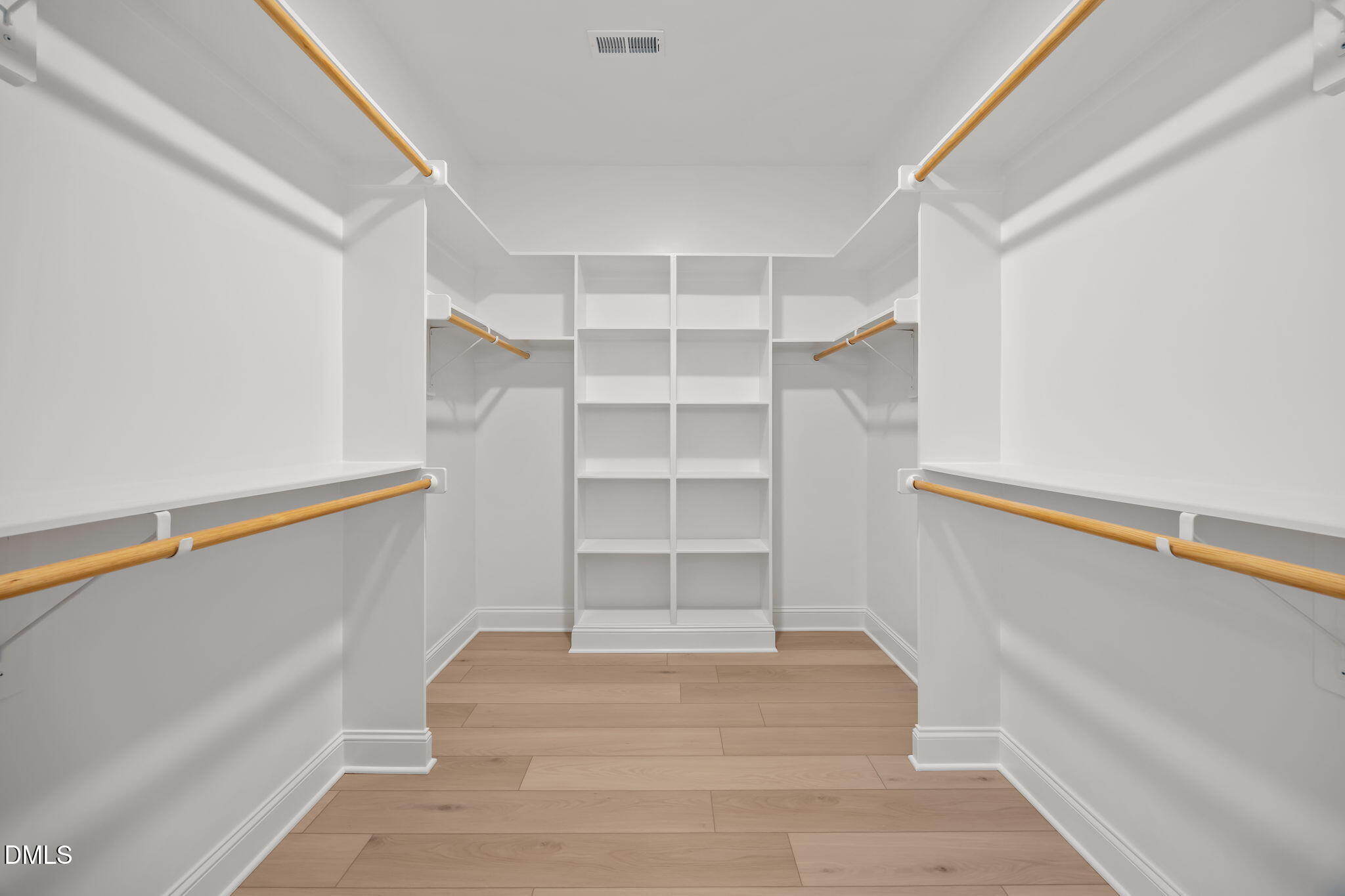 Wake Forest, North Carolina, 27587, United States, 4 Bedrooms Bedrooms, ,3 BathroomsBathrooms,Residential,For Sale,1994437