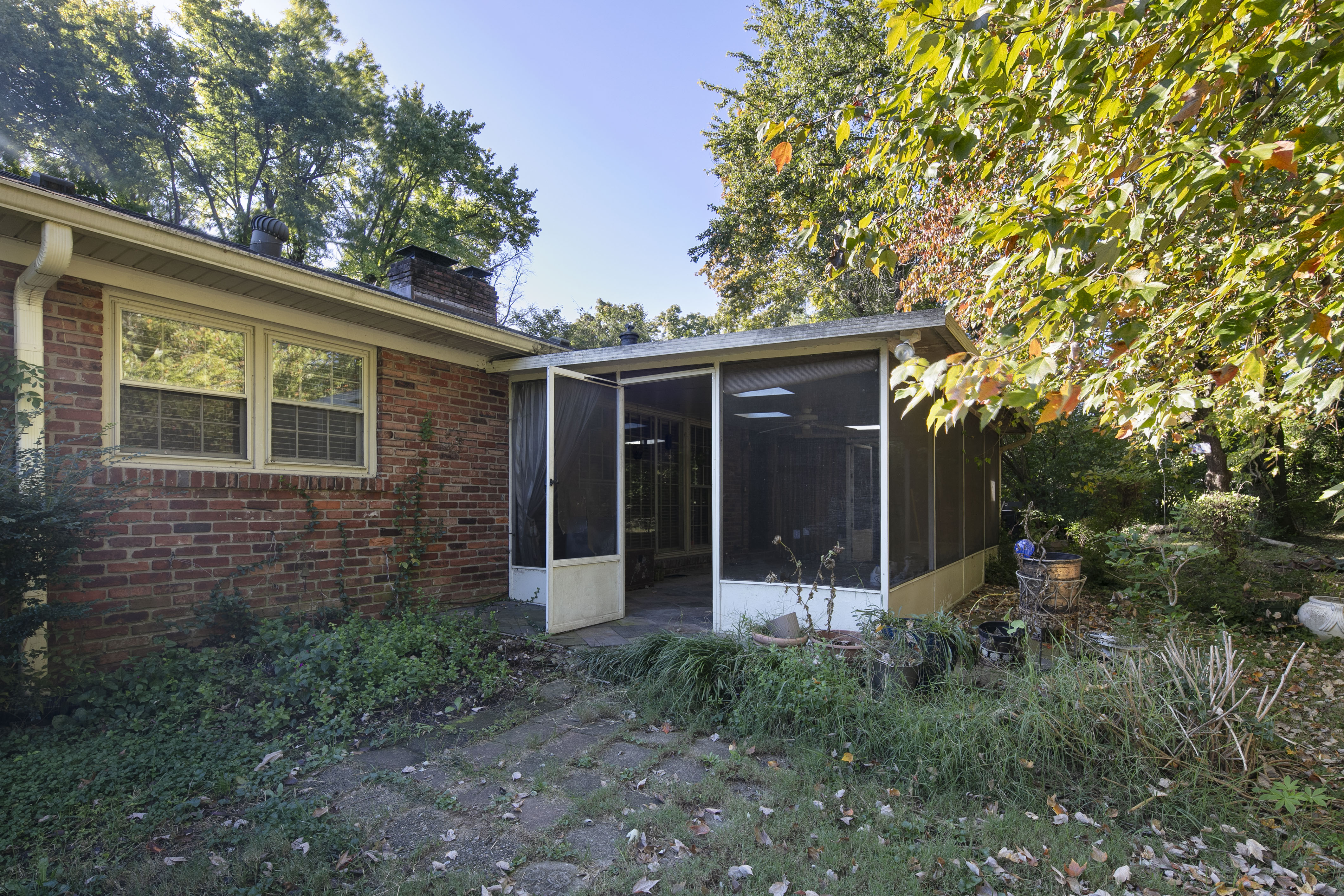  3577 Salisbury Drive - 物件實景