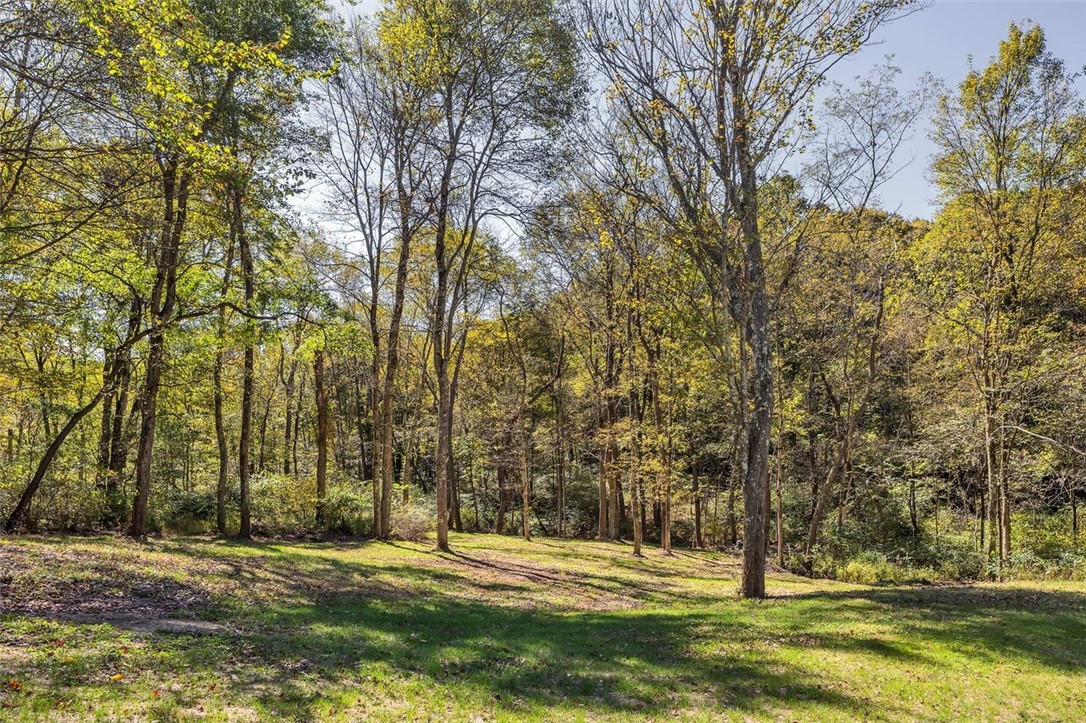 Green Twp, Pennsylvania, 15001, United States, 4 Bedrooms Bedrooms, ,4 BathroomsBathrooms,Residential,For Sale,1960549