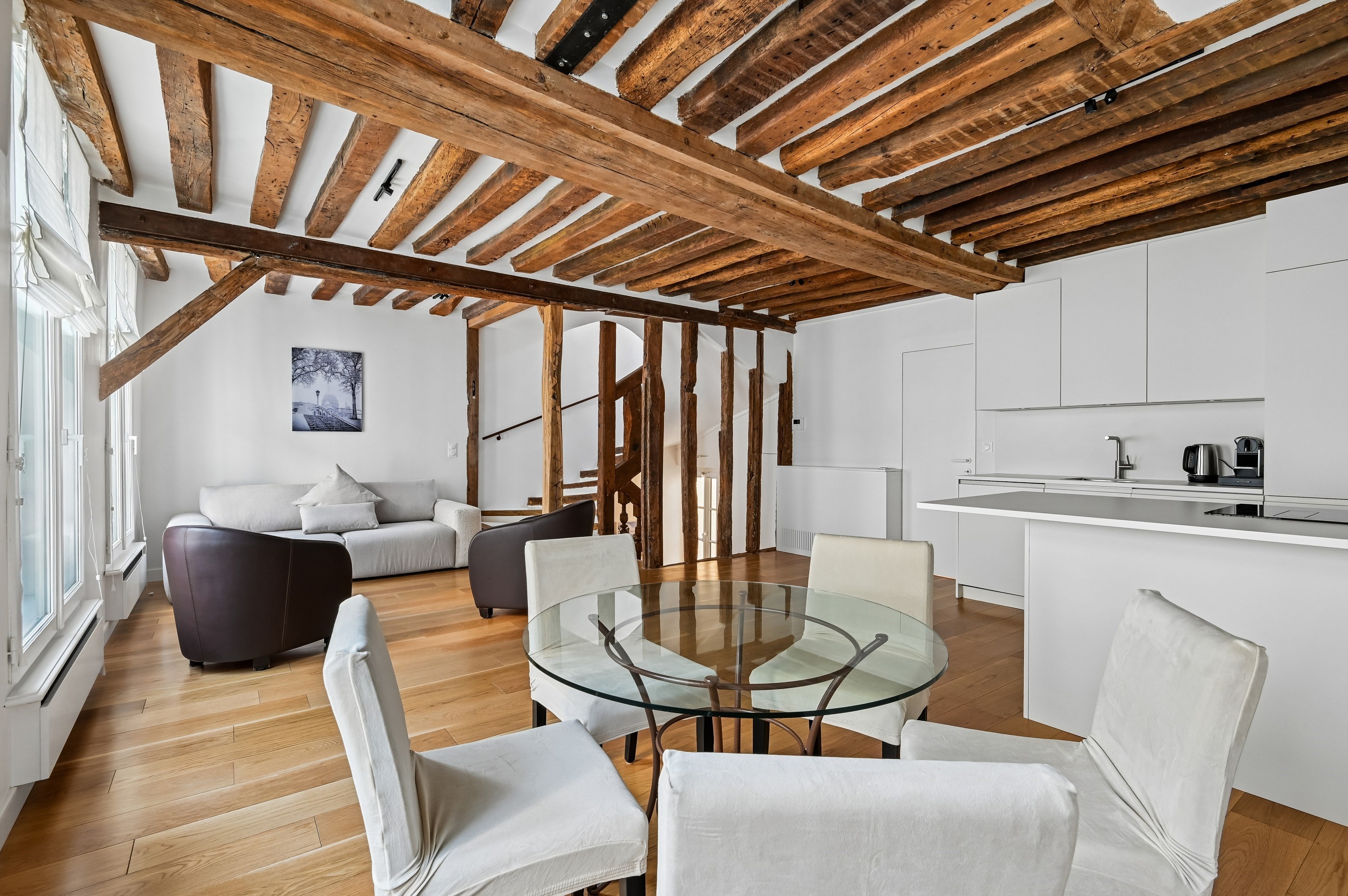  Paris 3rd - Duplex with cathedral roof renovated on the top floor. - 物件實景