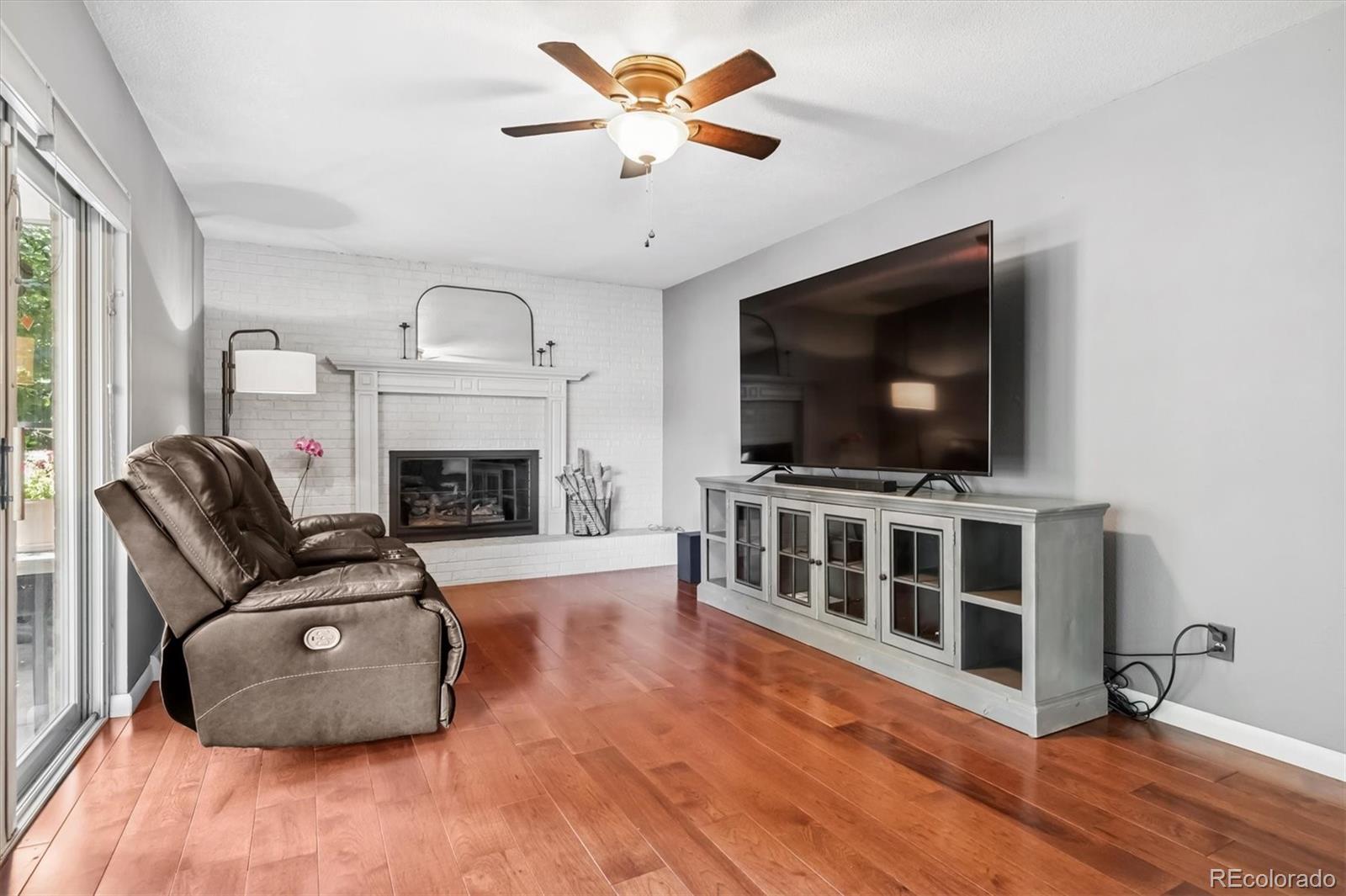 Denver, Colorado, 80227, United States, 5 Bedrooms Bedrooms, ,2 BathroomsBathrooms,Residential,For Sale,1897088