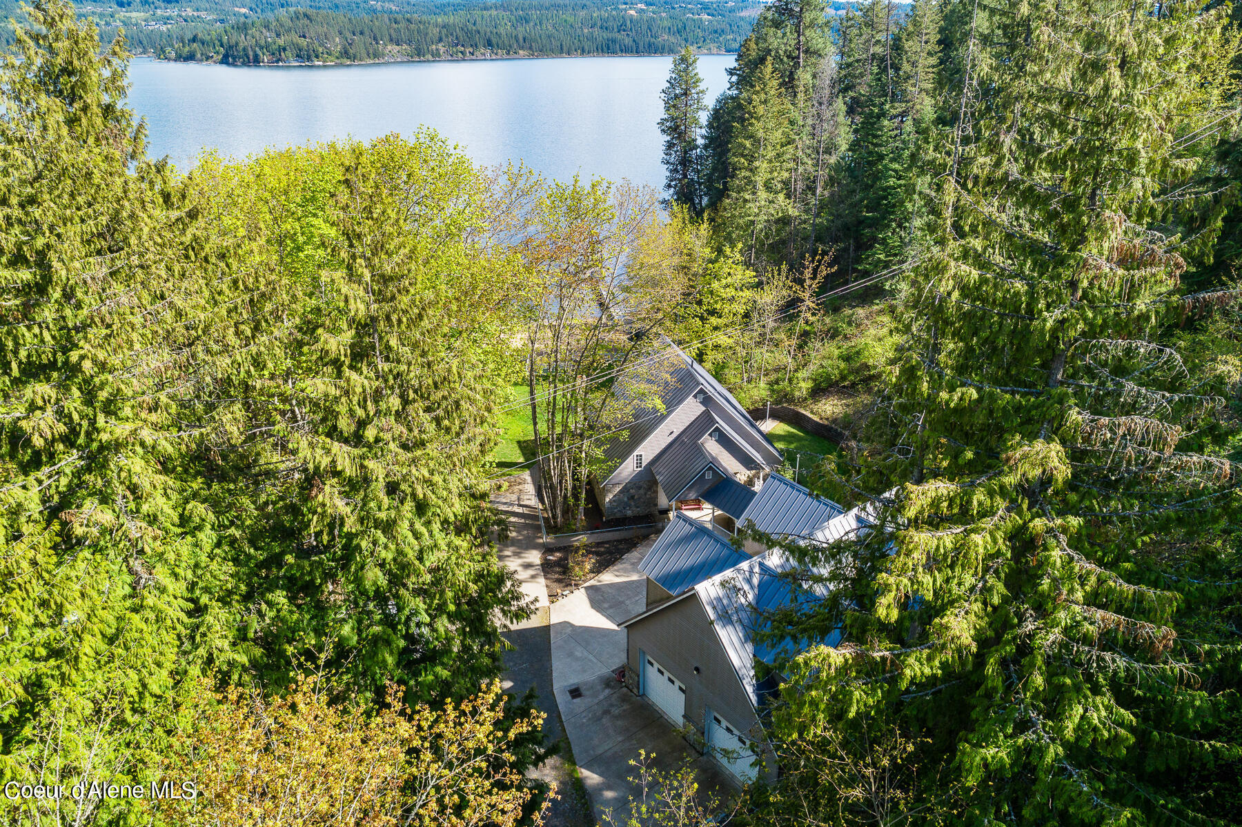 Coeur d'Alene, Idaho, 83814, United States, 5 Bedrooms Bedrooms, ,3 BathroomsBathrooms,Residential,For Sale,1976394