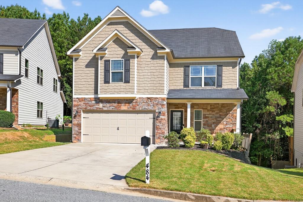 Canton, Georgia, 30114, United States, 5 Bedrooms Bedrooms, ,4 BathroomsBathrooms,Residential,For Sale,1941044