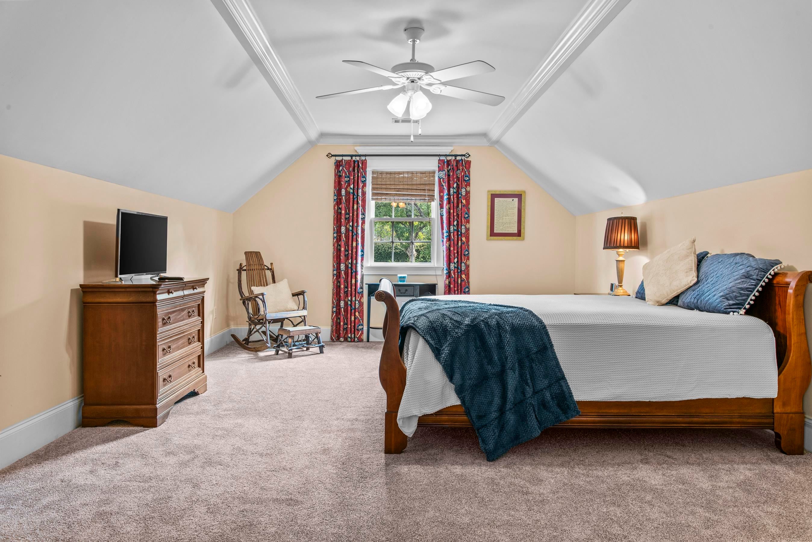 Greensboro, Georgia, 30642, United States, 4 Bedrooms Bedrooms, ,4 BathroomsBathrooms,Residential,For Sale,1941915