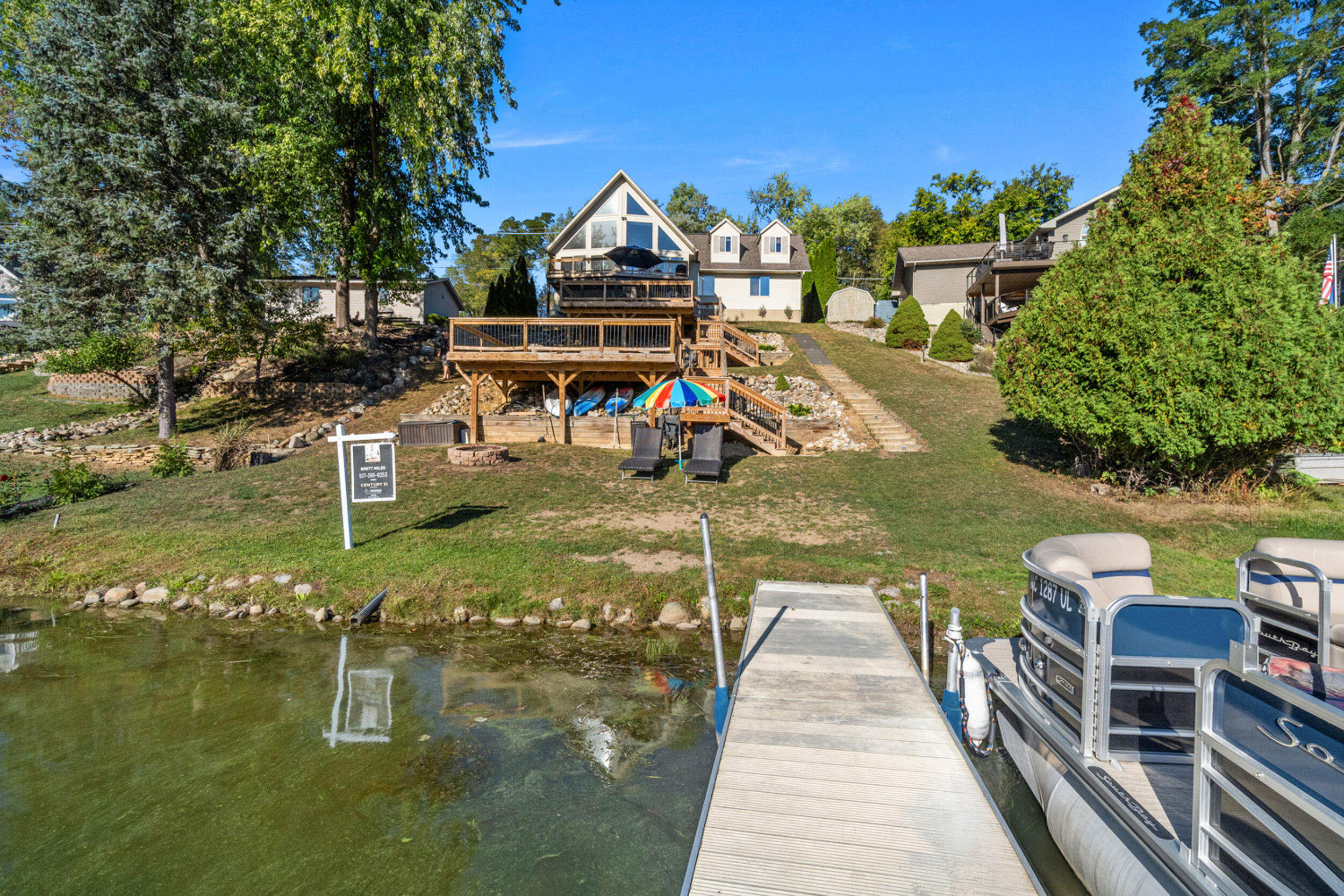 Jerome, Michigan, 49249, United States, 5 Bedrooms Bedrooms, ,3 BathroomsBathrooms,Residential,For Sale,1977946