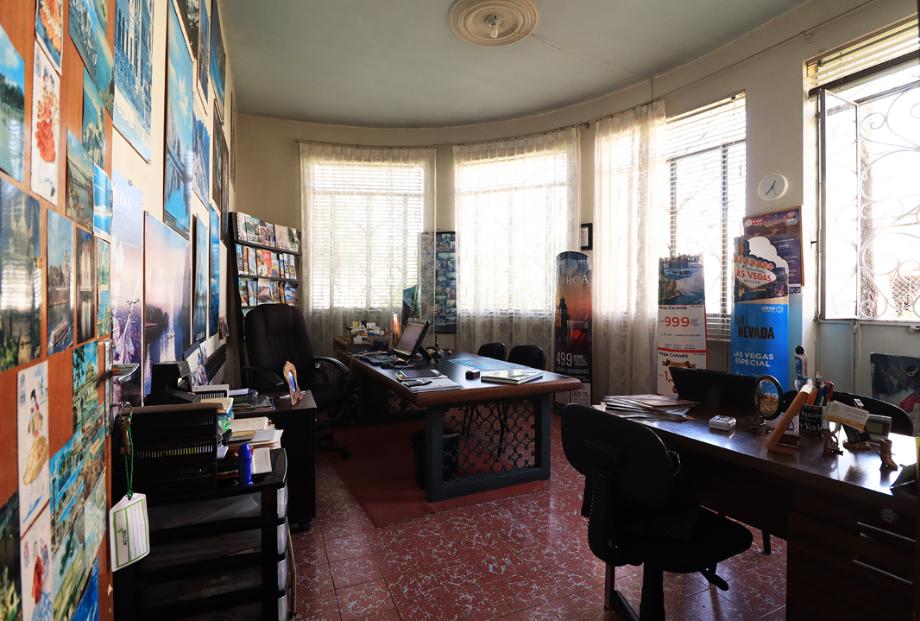 Centro, Morelia, Michoacán de Ocampo, 58020, Mexico, 6 Bedrooms Bedrooms, ,3 BathroomsBathrooms,Residential,For Sale,Centro,1444259