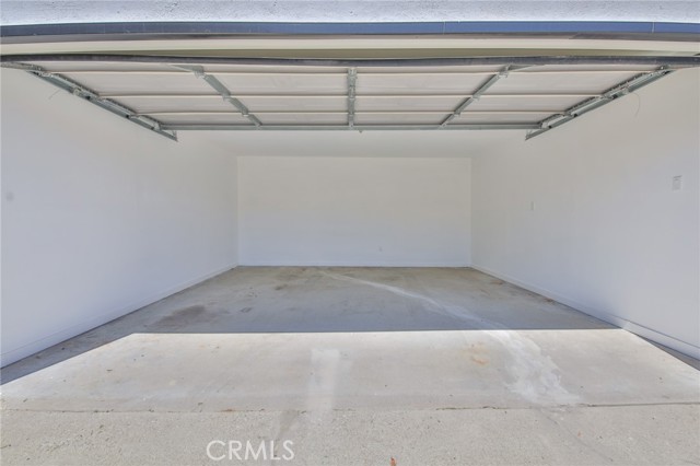 Los Angeles, California, 90044, United States, 3 Bedrooms Bedrooms, ,2 BathroomsBathrooms,Residential,For Sale,1937272