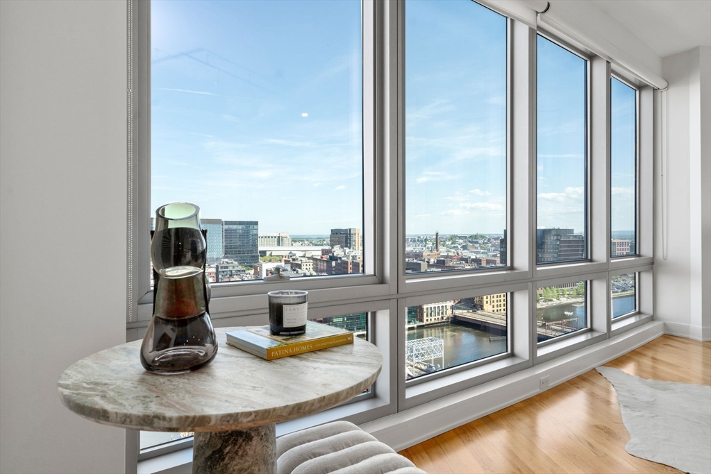 Boston, Massachusetts, 02210, United States, 3 Bedrooms Bedrooms, ,4 BathroomsBathrooms,Residential,For Sale,1821296