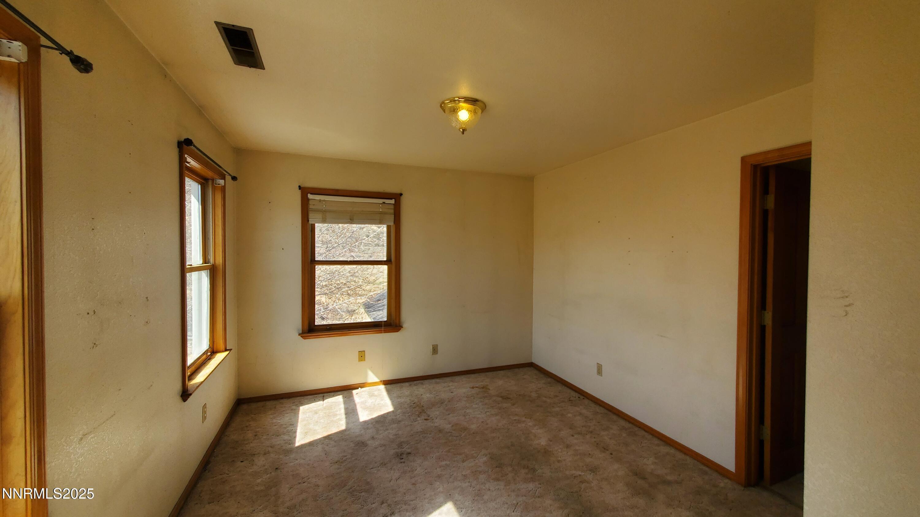Wellington, Nevada, 89444, United States, 5 Bedrooms Bedrooms, ,3 BathroomsBathrooms,Residential,For Sale,1951410