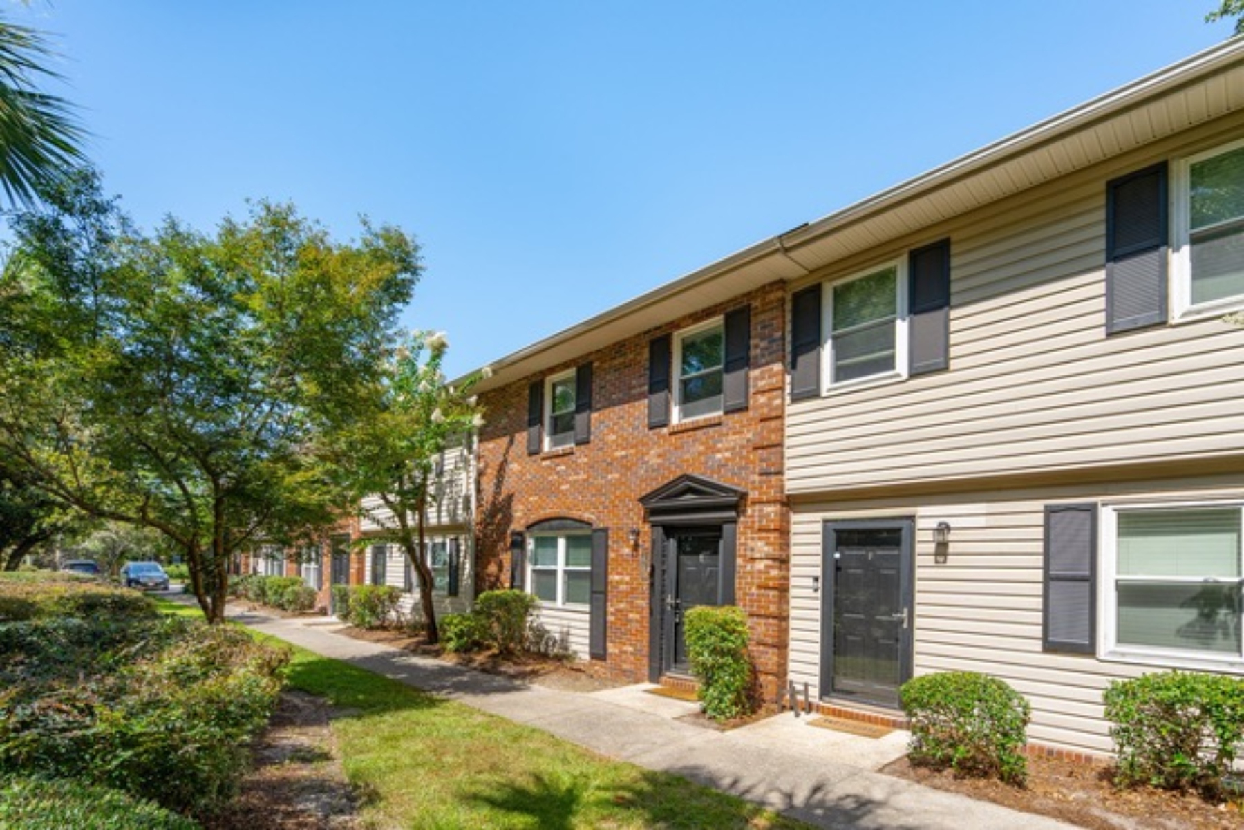  415 Parkdale Drive 8E - 物件實景