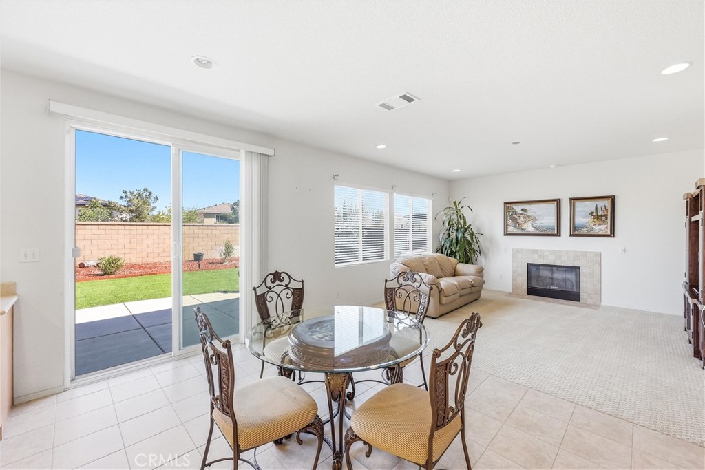 Hesperia, California, 92344, United States, 4 Bedrooms Bedrooms, ,3 BathroomsBathrooms,Residential,For Sale,2036953