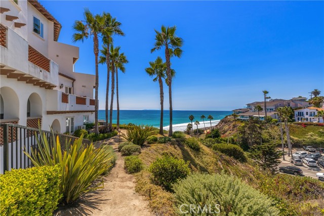 San Clemente, California, 92672, United States, 2 Bedrooms Bedrooms, ,3 BathroomsBathrooms,Residential,For Sale,1983604