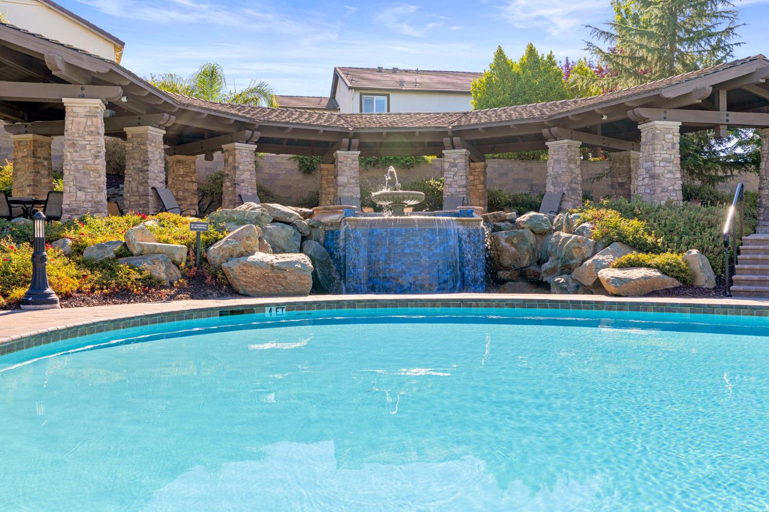 El Dorado Hills, California, 95762, United States, 4 Bedrooms Bedrooms, ,3 BathroomsBathrooms,Residential,For Sale,1925996