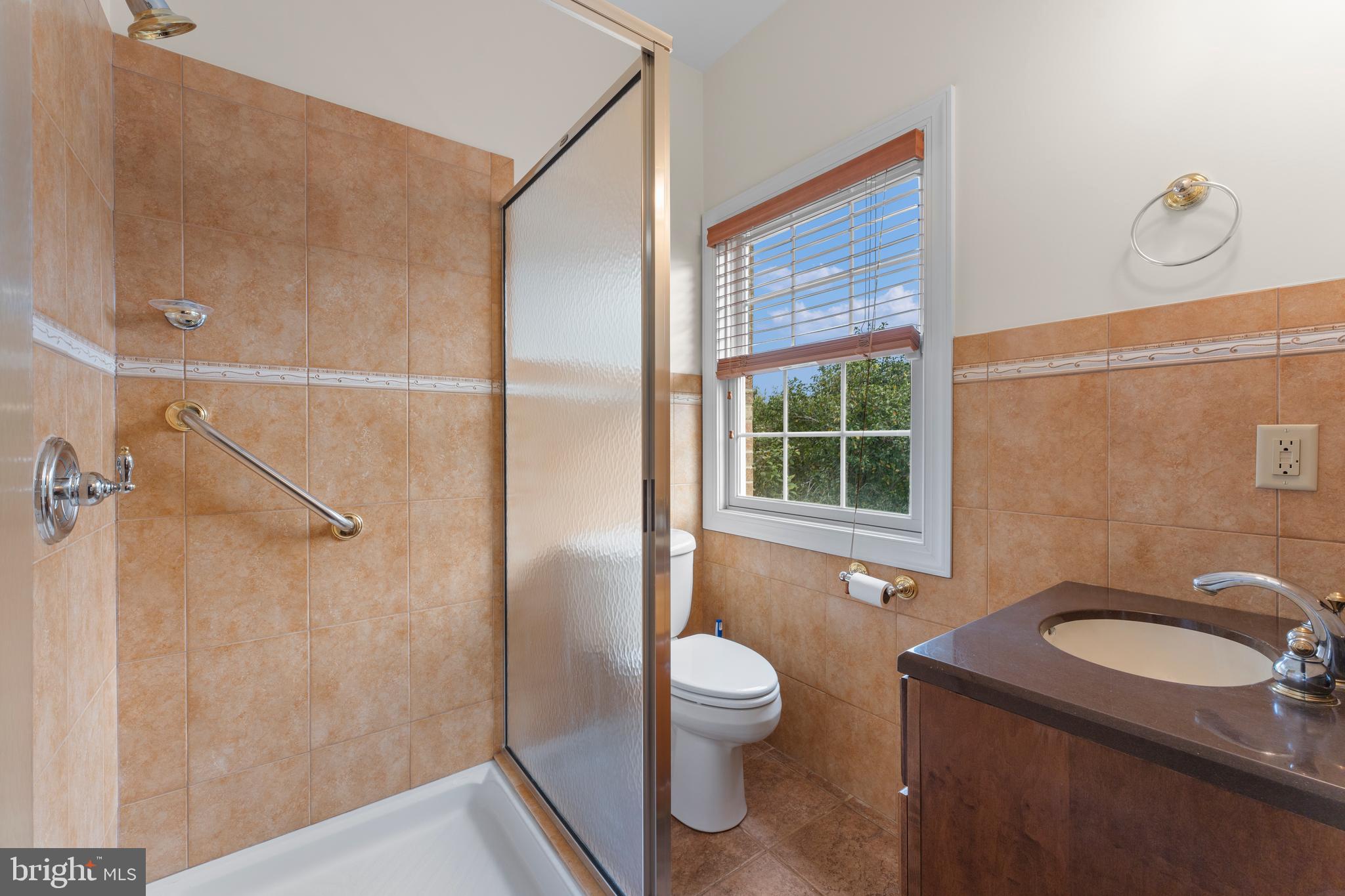 Reva, Virginia, 22735, United States, 4 Bedrooms Bedrooms, ,4 BathroomsBathrooms,Residential,For Sale,1983149