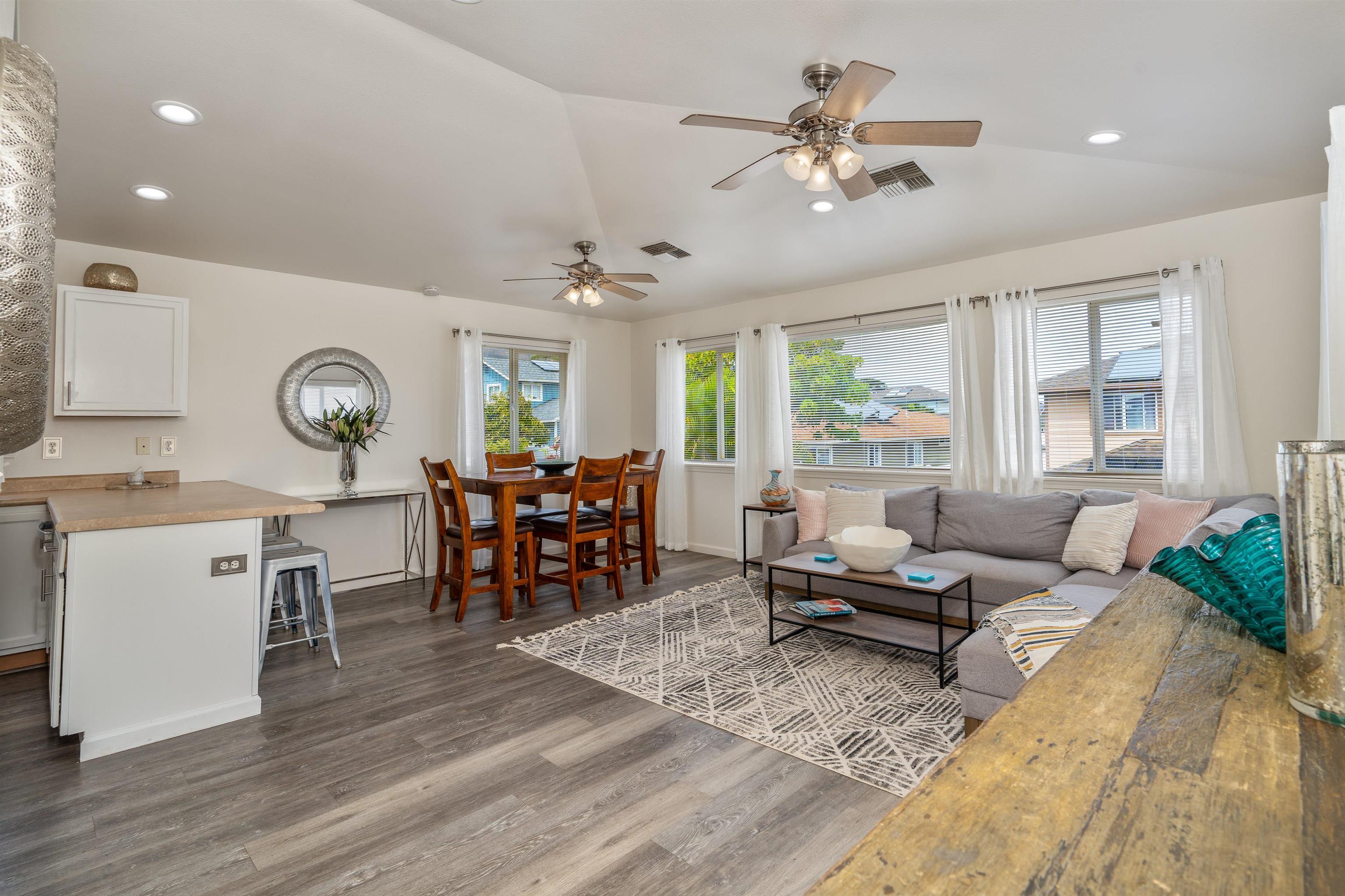 Wailuku, Hawaii, 96793, United States, 4 Bedrooms Bedrooms, ,3 BathroomsBathrooms,Residential,For Sale,1989485