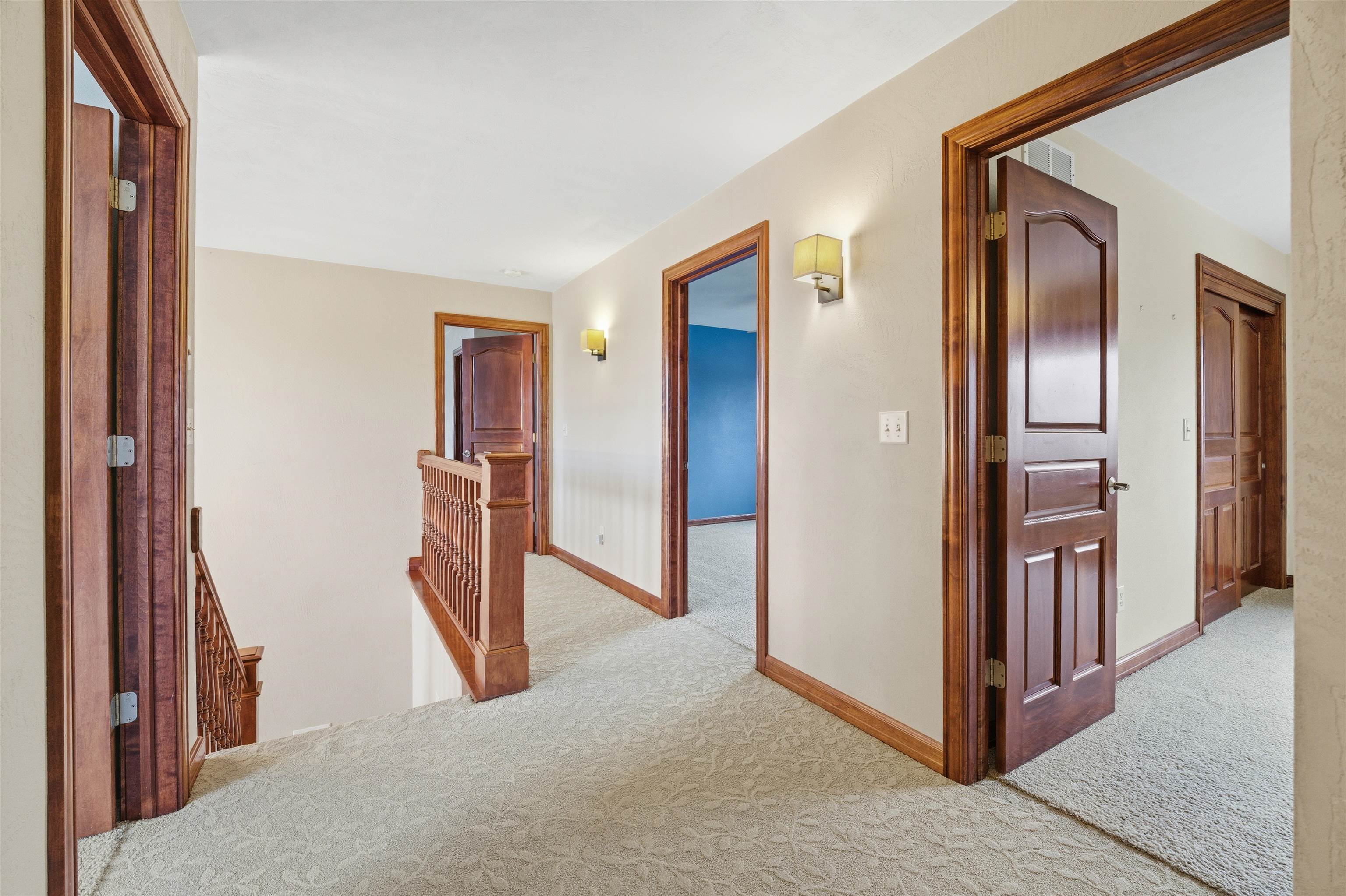 Oshkosh, Wisconsin, 54904, United States, 4 Bedrooms Bedrooms, ,4 BathroomsBathrooms,Residential,For Sale,2009649