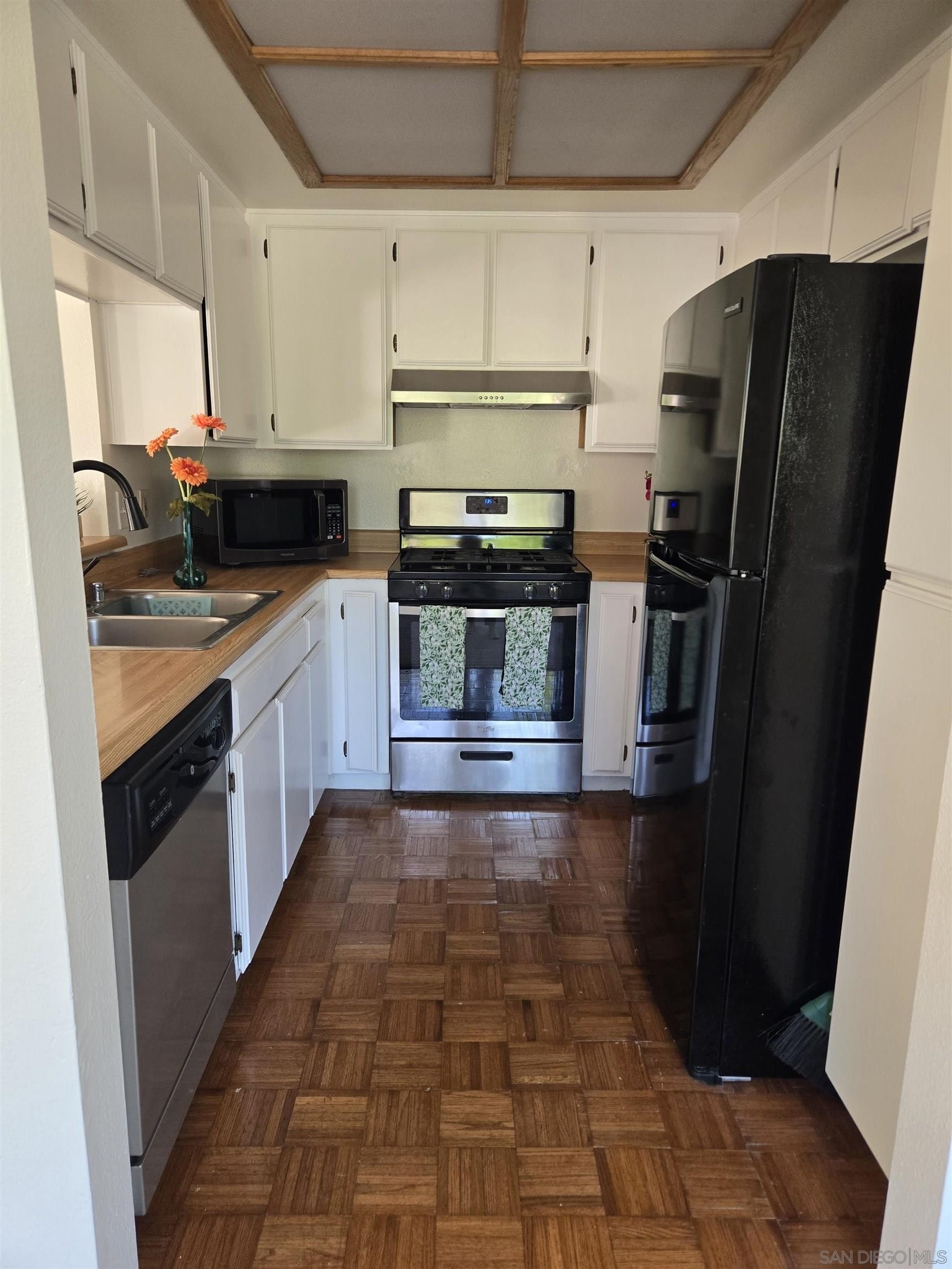 Chula Vista, California, 91913, United States, 3 Bedrooms Bedrooms, ,2 BathroomsBathrooms,Residential,For Sale,1770309