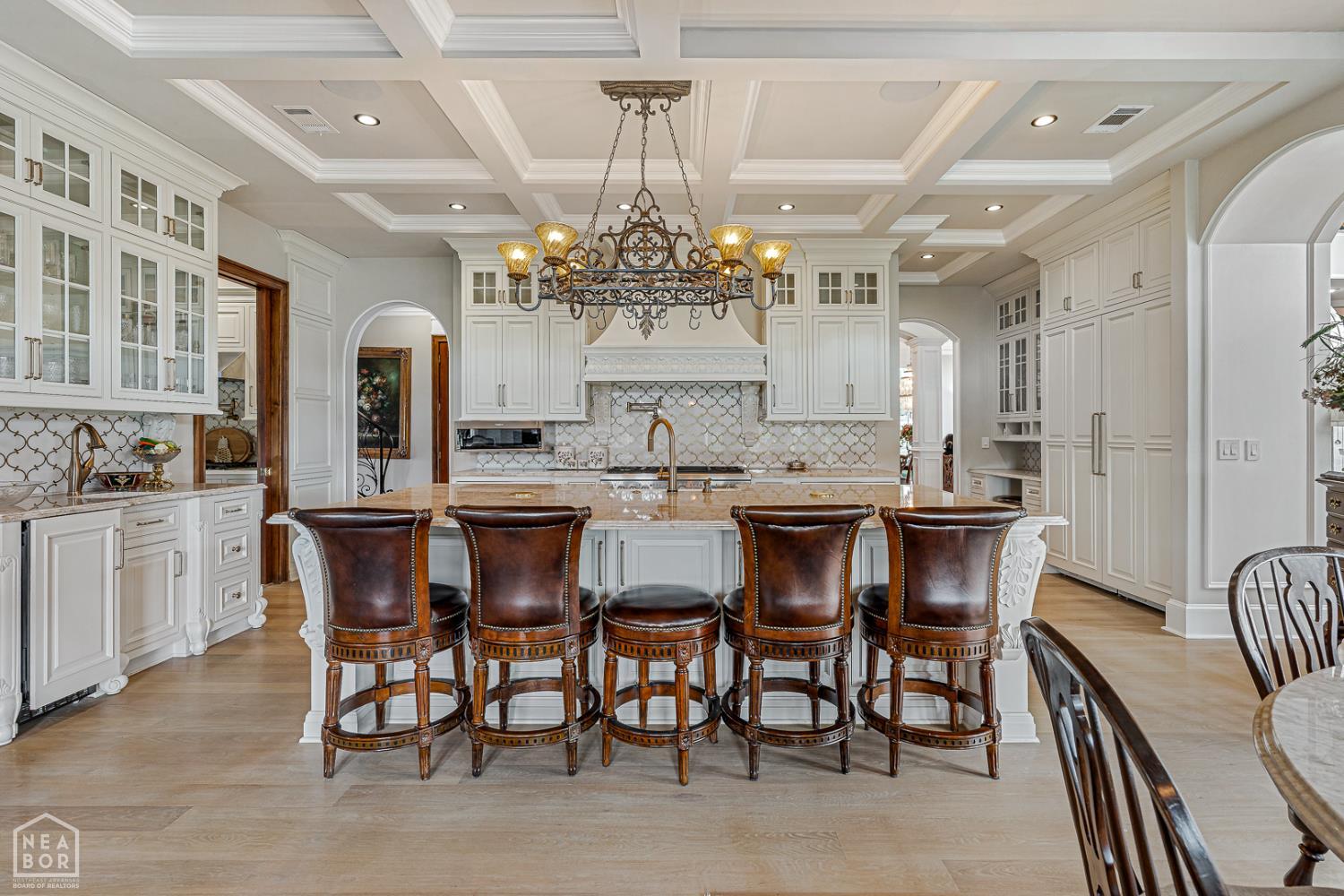 Jonesboro, Arkansas, 72404, United States, ,5 BathroomsBathrooms,Residential,For Sale,1974751