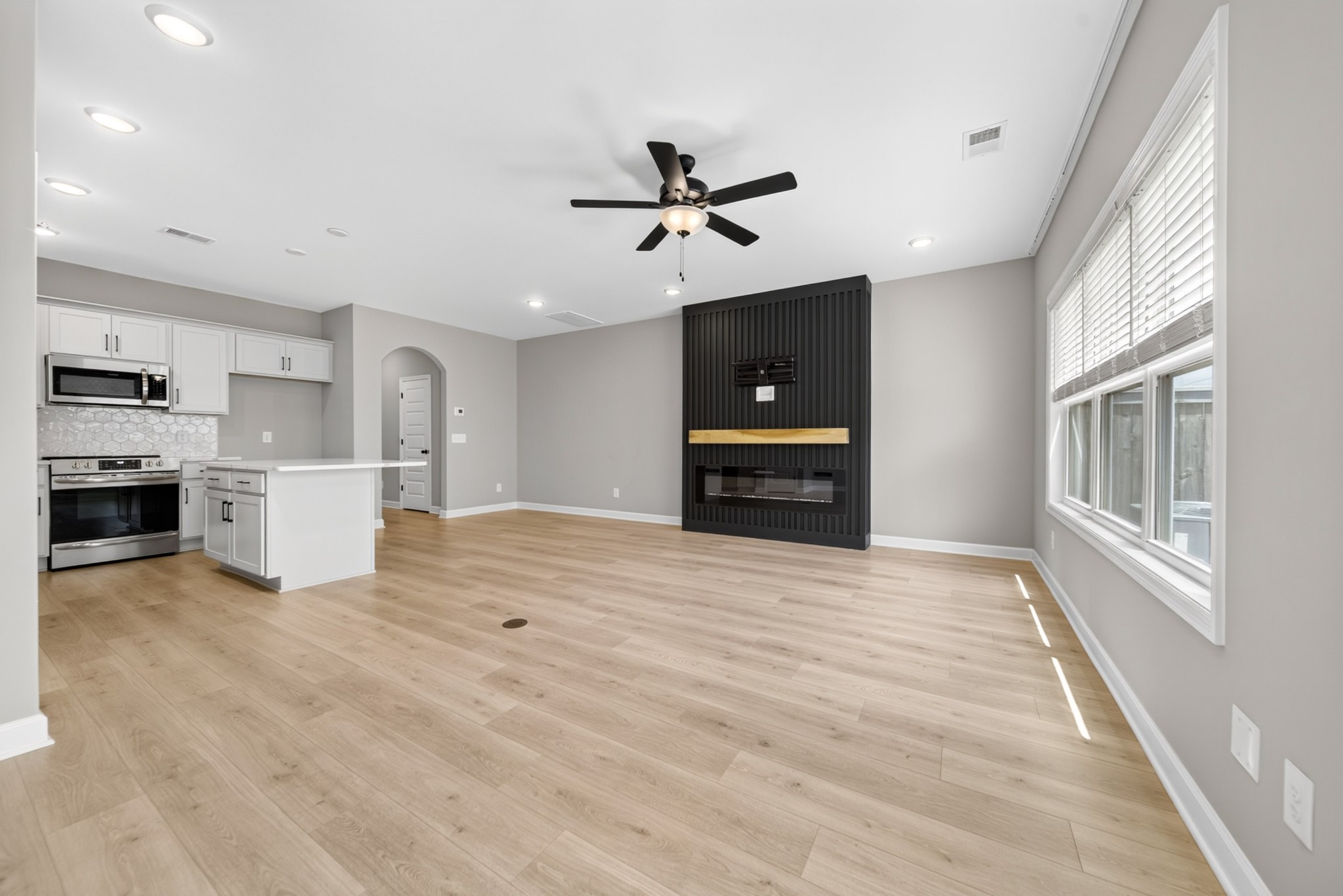  145 Dameron Drive, Hendersonville, TN, 37075 - 物件實景