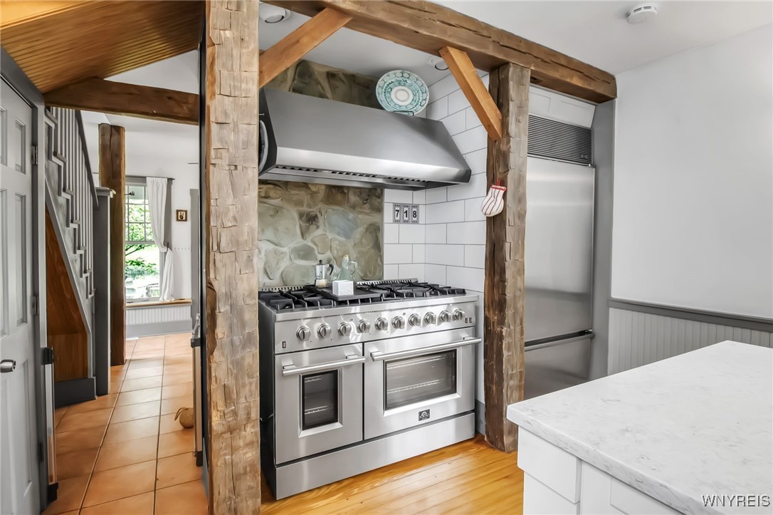 Aurora, New York, 14052, United States, 3 Bedrooms Bedrooms, ,3 BathroomsBathrooms,Residential,For Sale,1865001