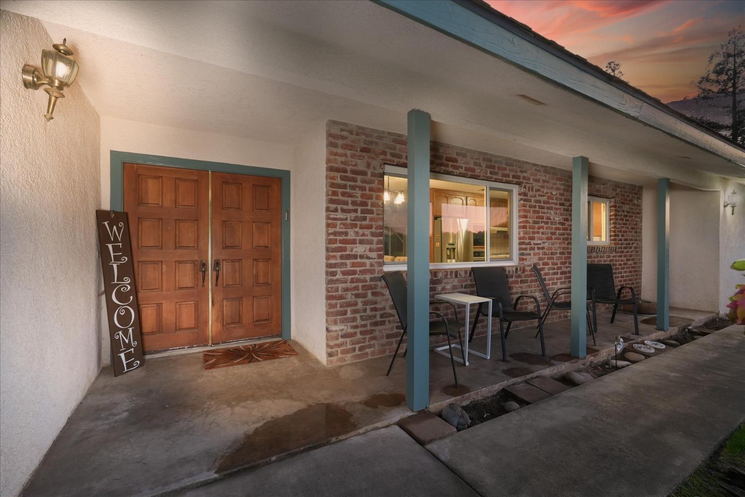 Sanger, California, 93657, United States, 3 Bedrooms Bedrooms, ,2 BathroomsBathrooms,Residential,For Sale,1982741