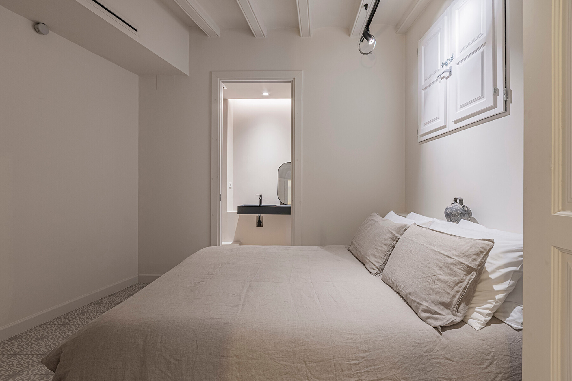  Renovated and bright apartment apartment in central El Born - 物件實景