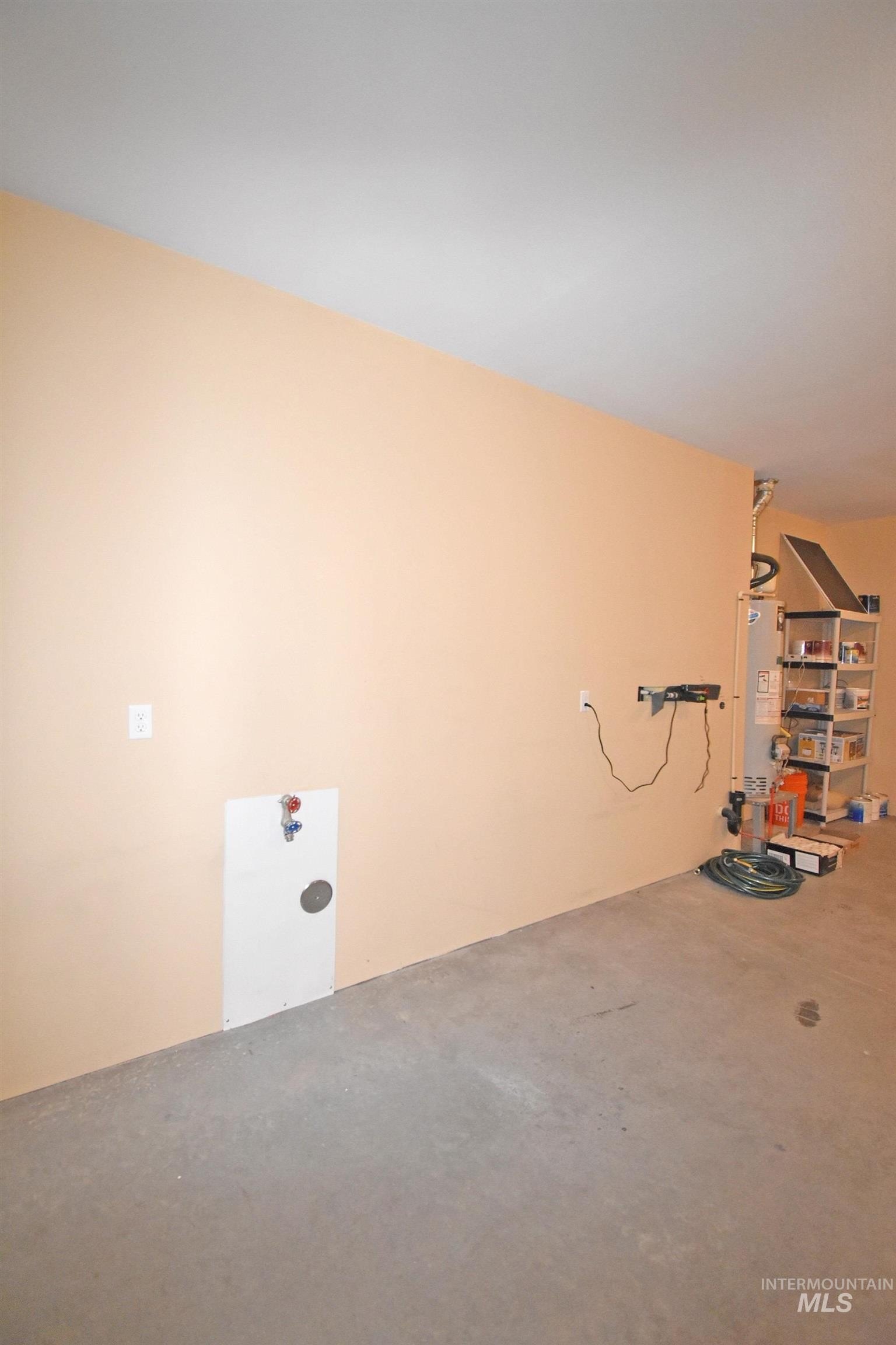 Lewiston, Idaho, 83501, United States, 4 Bedrooms Bedrooms, ,3 BathroomsBathrooms,Residential,For Sale,1986093