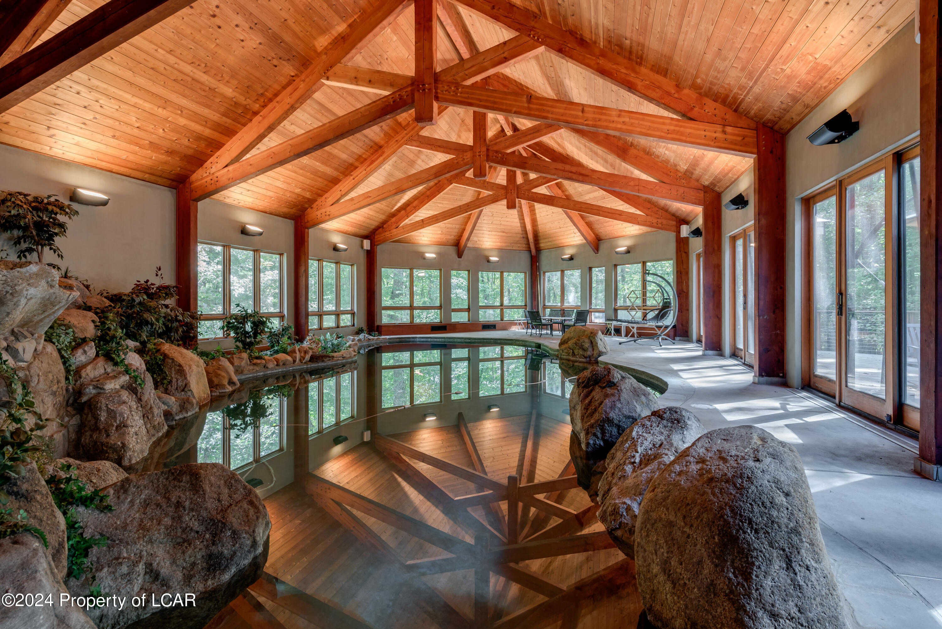 Shavertown, Pennsylvania, 18708, United States, 5 Bedrooms Bedrooms, ,6 BathroomsBathrooms,Residential,For Sale,1914218