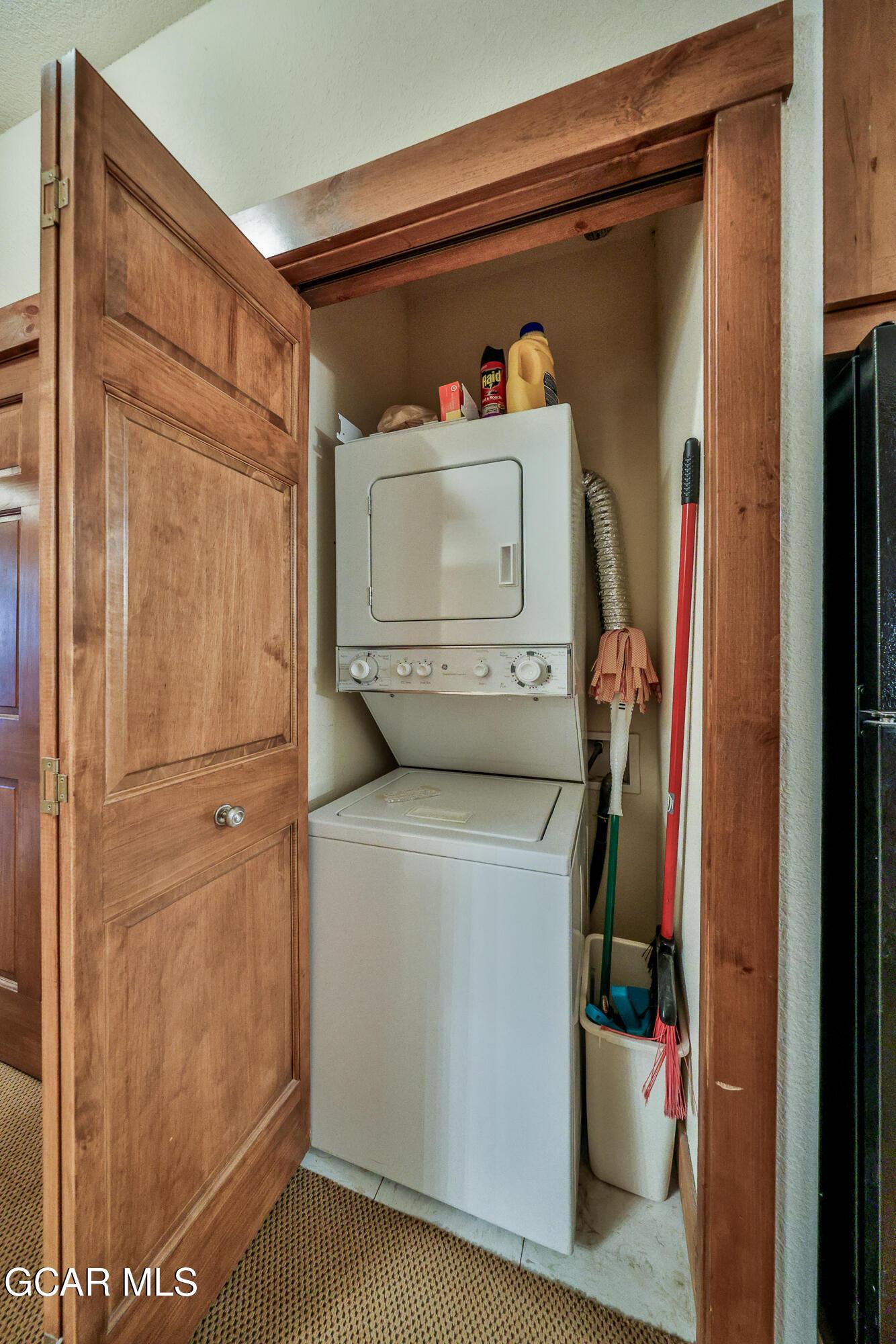 Granby, Colorado, 80446, United States, 2 Bedrooms Bedrooms, ,2 BathroomsBathrooms,Residential,For Sale,1847908