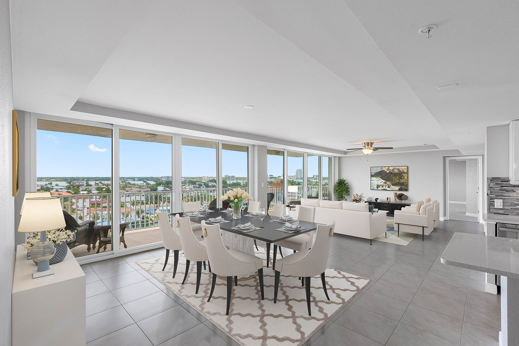  ISLAND WAY TOWERS CONDO - 物件實景
