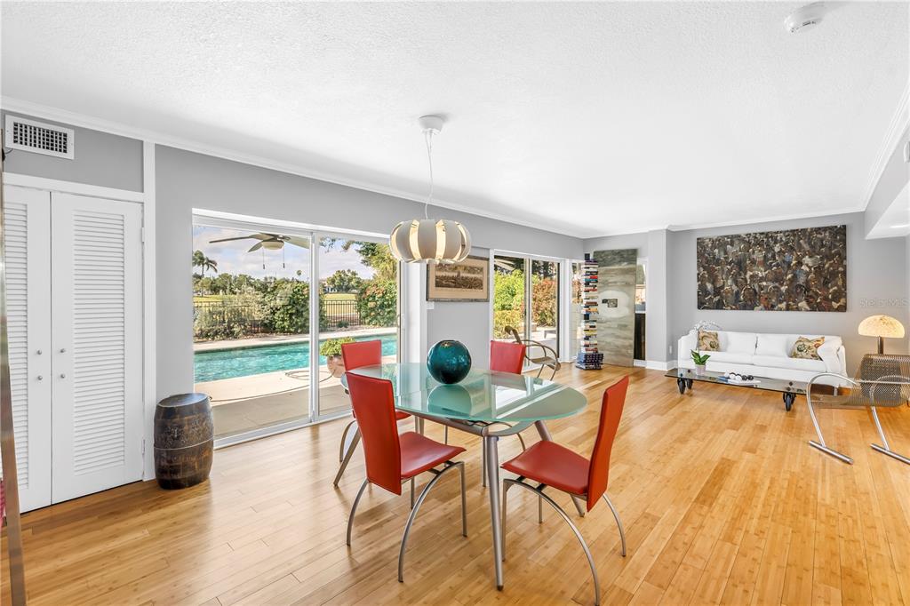 St Petersburg, Florida, 33704, United States, 4 Bedrooms Bedrooms, ,4 BathroomsBathrooms,Residential,For Sale,1991901