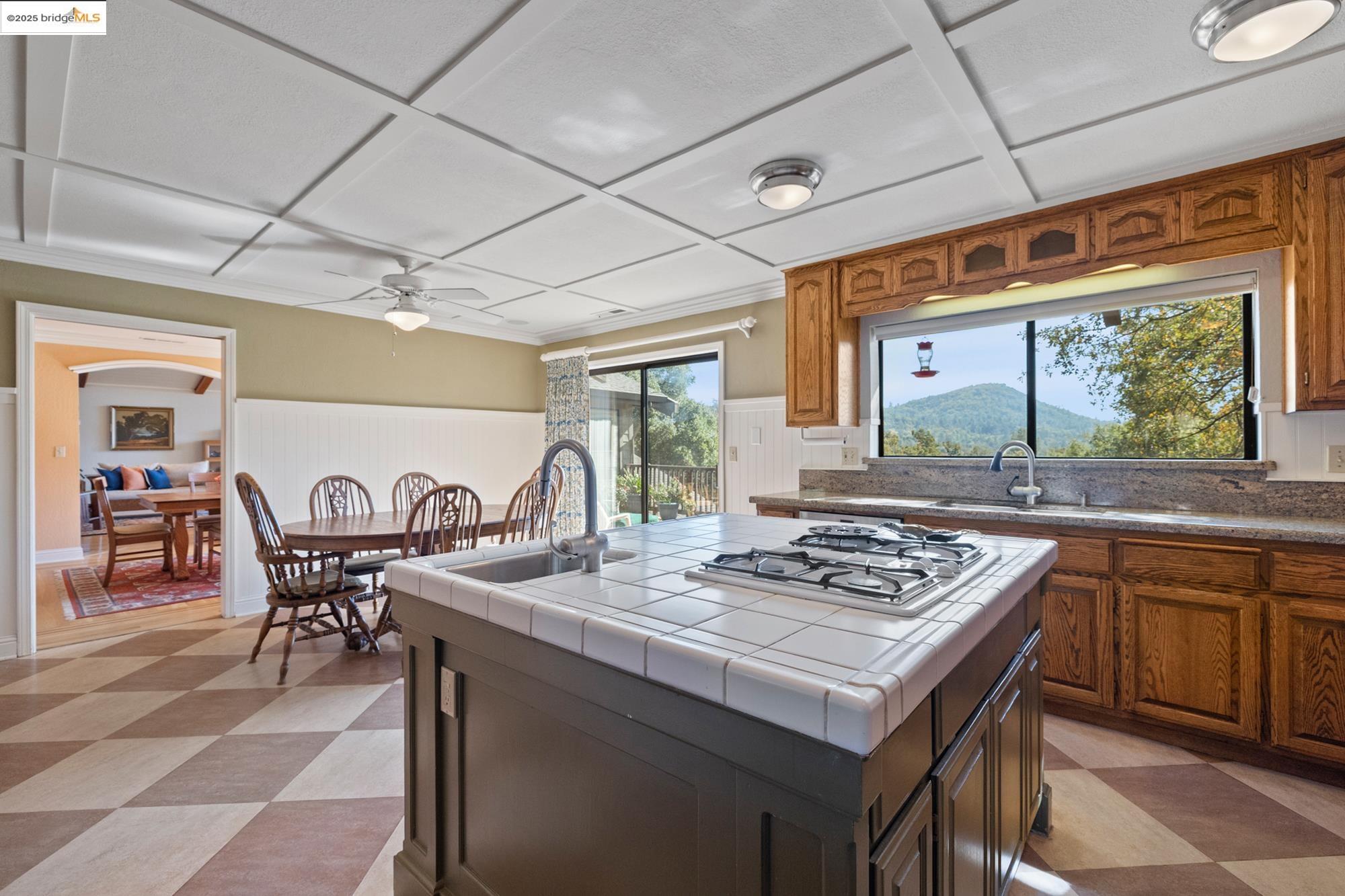 Sonora, California, 95370, United States, 4 Bedrooms Bedrooms, ,4 BathroomsBathrooms,Residential,For Sale,1987424