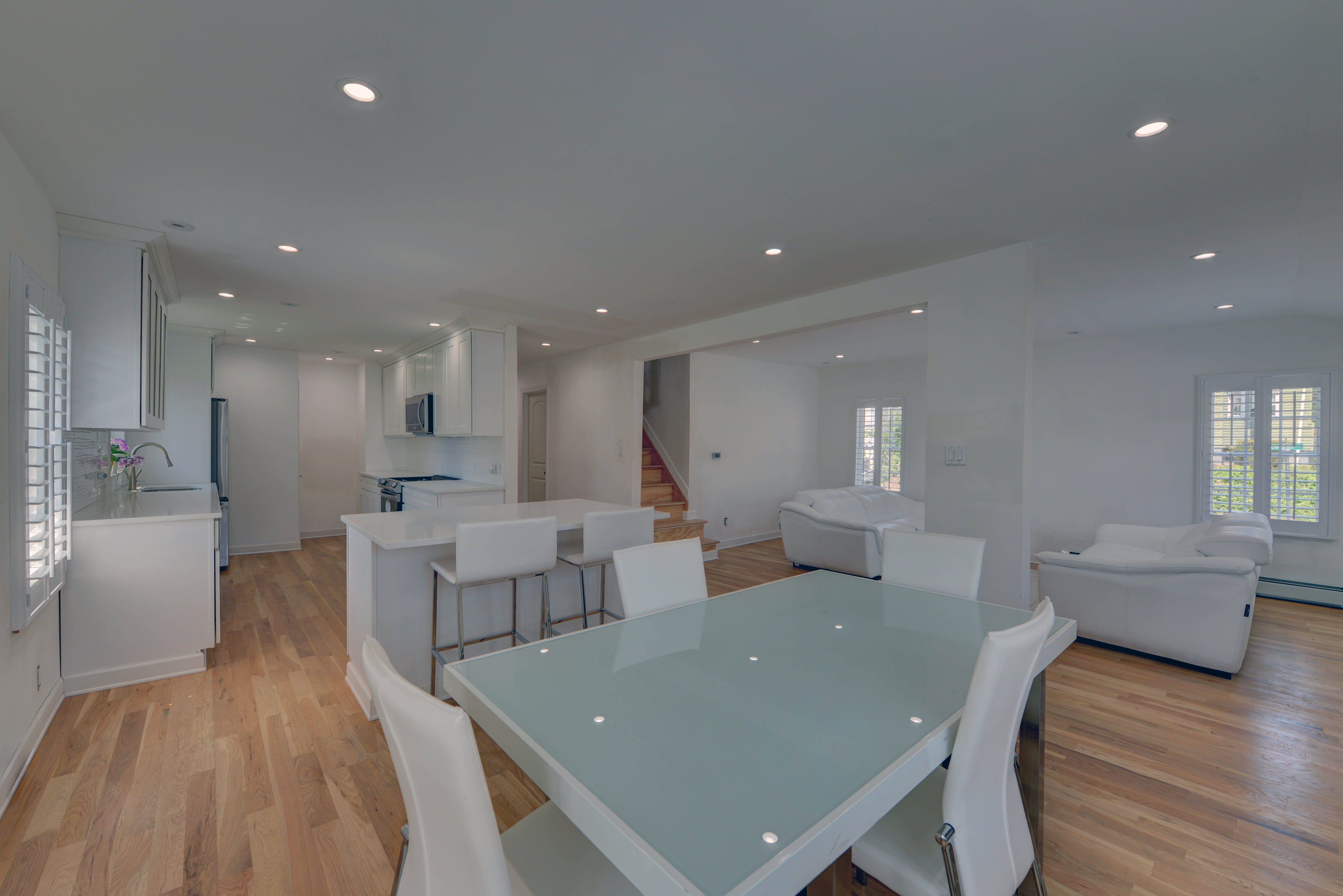 Essex, Nutley Township, New Jersey, 07110, United States, 3 Bedrooms Bedrooms, ,2 BathroomsBathrooms,Residential,For Sale,1873561