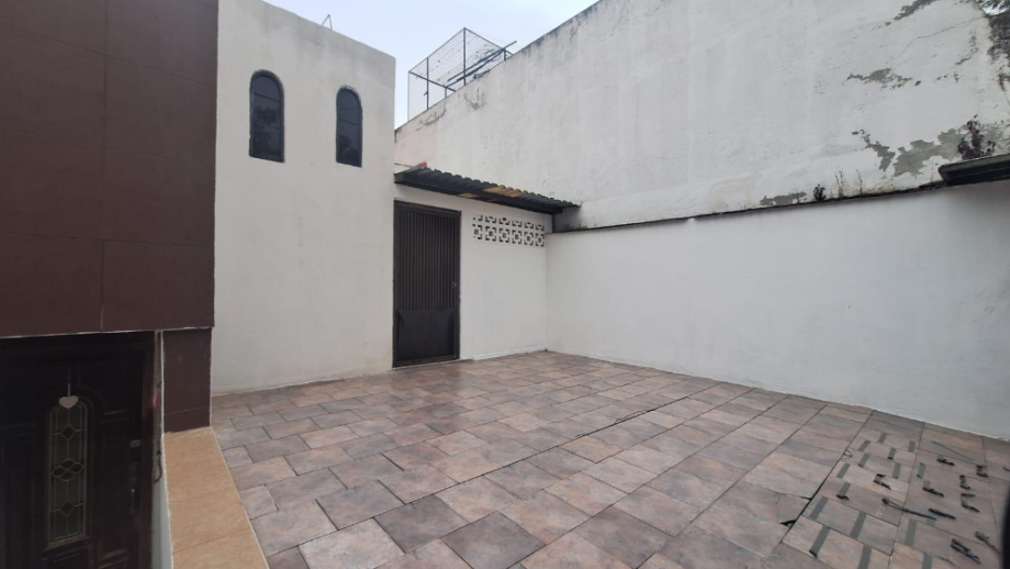 Álvaro Obregón, Ciudad de México, 01620, Mexico, 3 Bedrooms Bedrooms, ,2 BathroomsBathrooms,Residential,For Sale,1847809