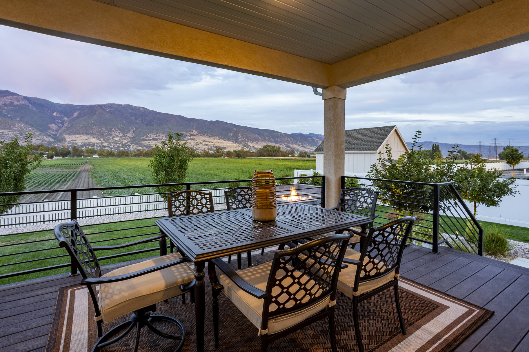  Modern Farmhouse Charm in Farmington - 物件實景