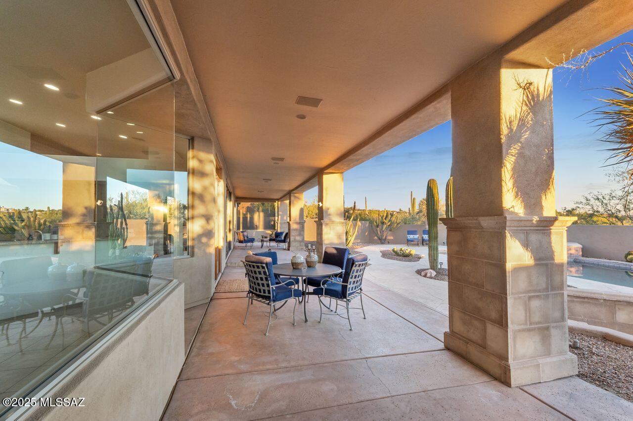 Tucson, Arizona, 85718, United States, 3 Bedrooms Bedrooms, ,4 BathroomsBathrooms,Residential,For Sale,1987862