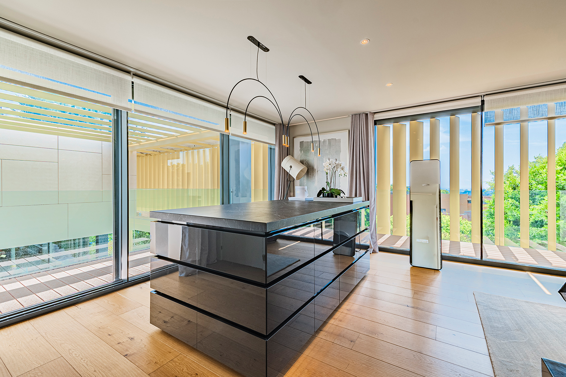  Luxury contemporary villa with pool, garden, and top energy efficiency - 物件實景
