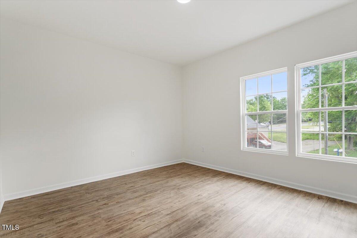 Durham, North Carolina, 27707, United States, 4 Bedrooms Bedrooms, ,4 BathroomsBathrooms,Residential,For Sale,1882318